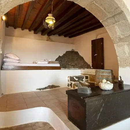 Διαμέρισμα 18th Century Traditional Sunset House - Castrum Traditional *